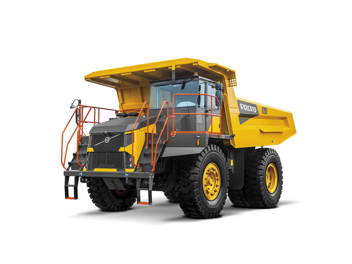 Dumper rigido VOLVO R70d puglia