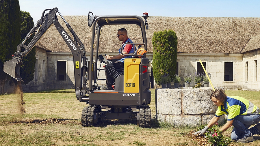 Volvo ECR18 Electric